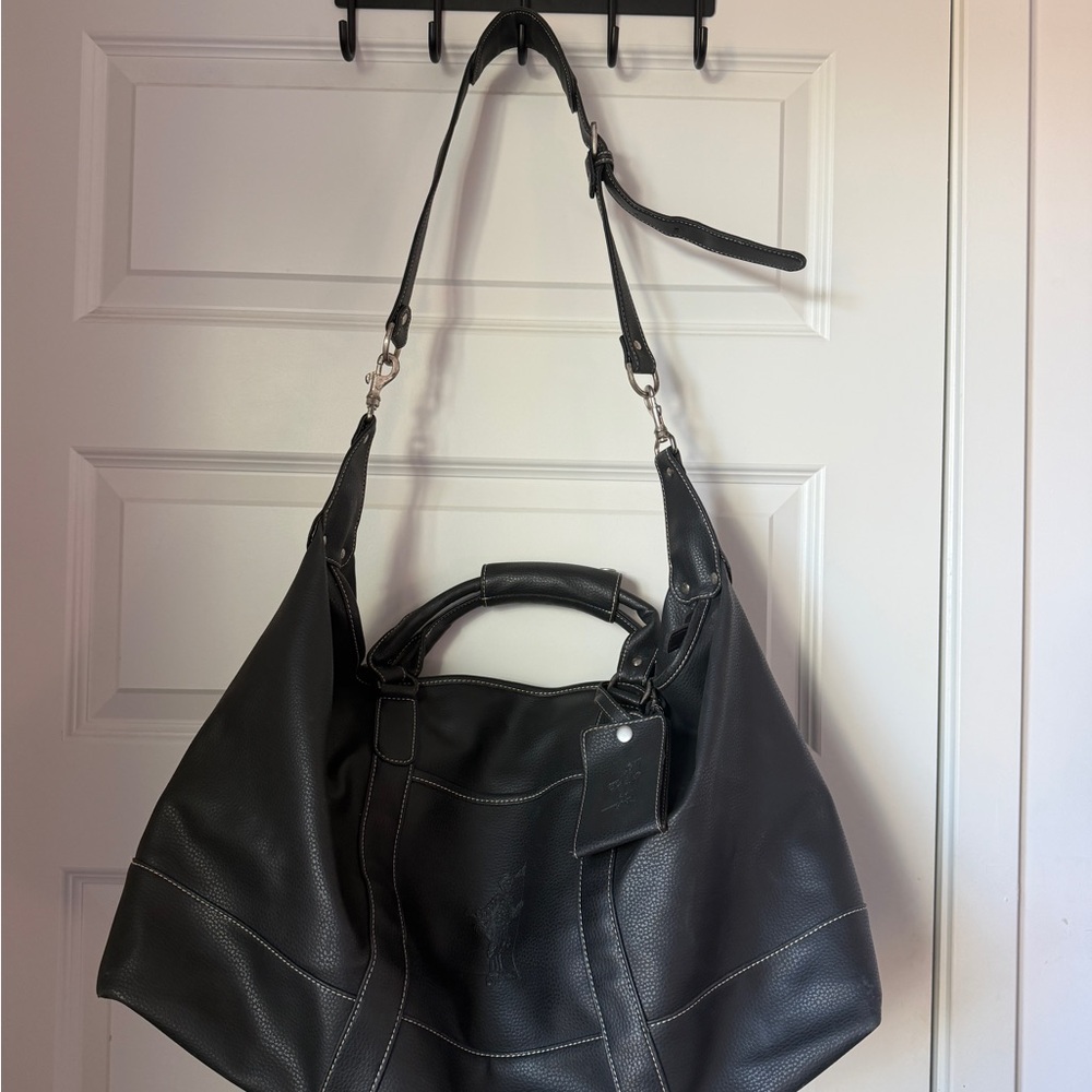 Barrington Captains 100% Leather Duffle Bag